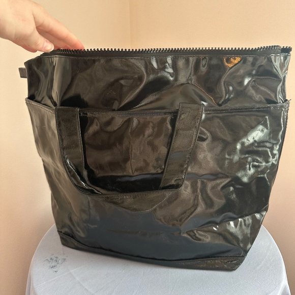 KITSON Los Angeles Black Vinyl Lrg. TOTE BAG - Picture 9 of 11